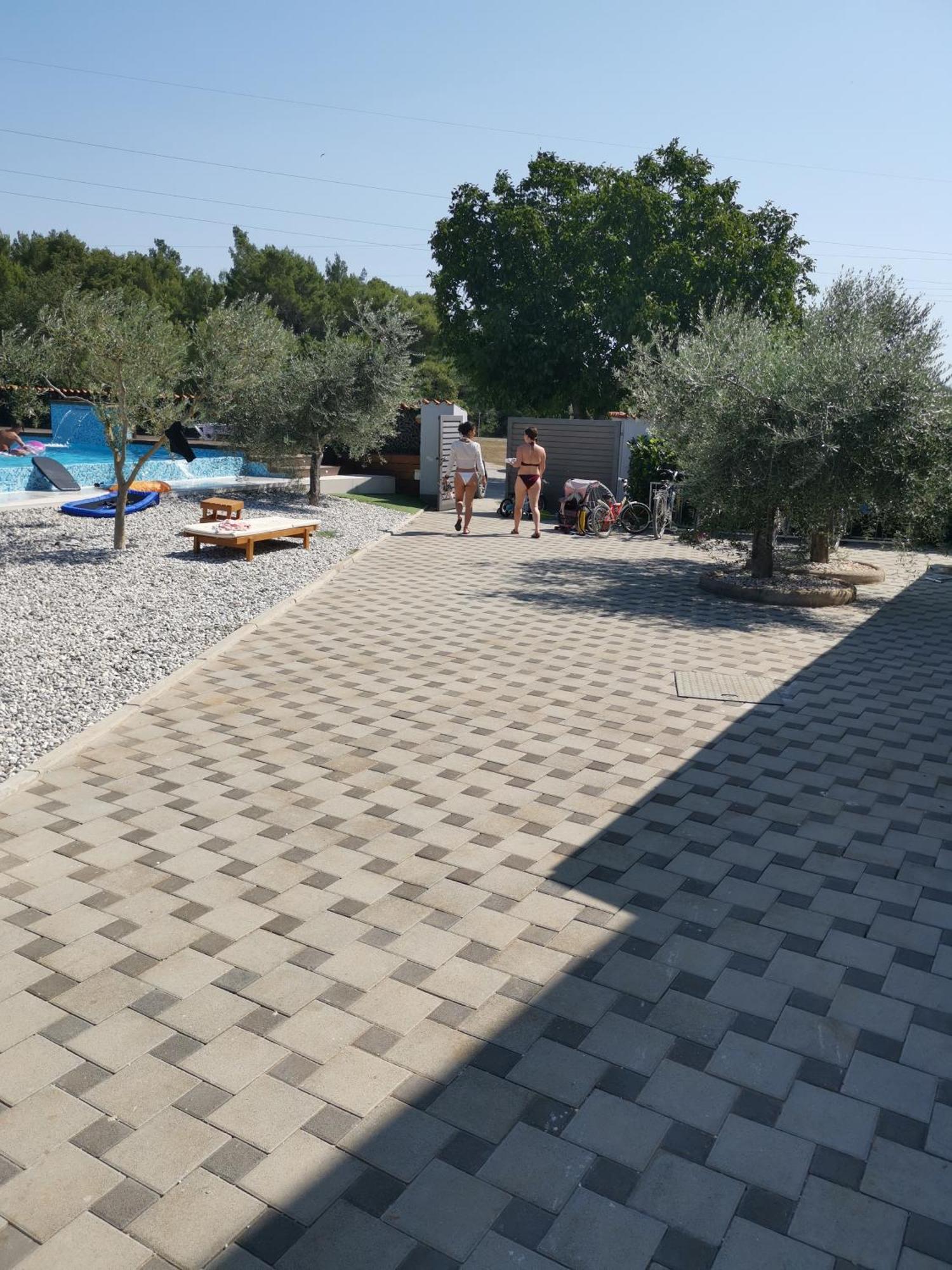 Campsite Jacuzi In The Olive Grove *